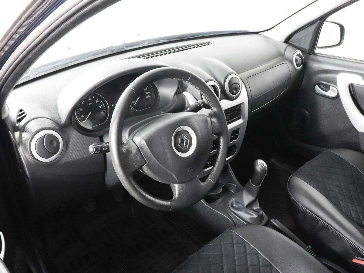Renault Sandero б/у, 2013, Механическая. Фото: #3