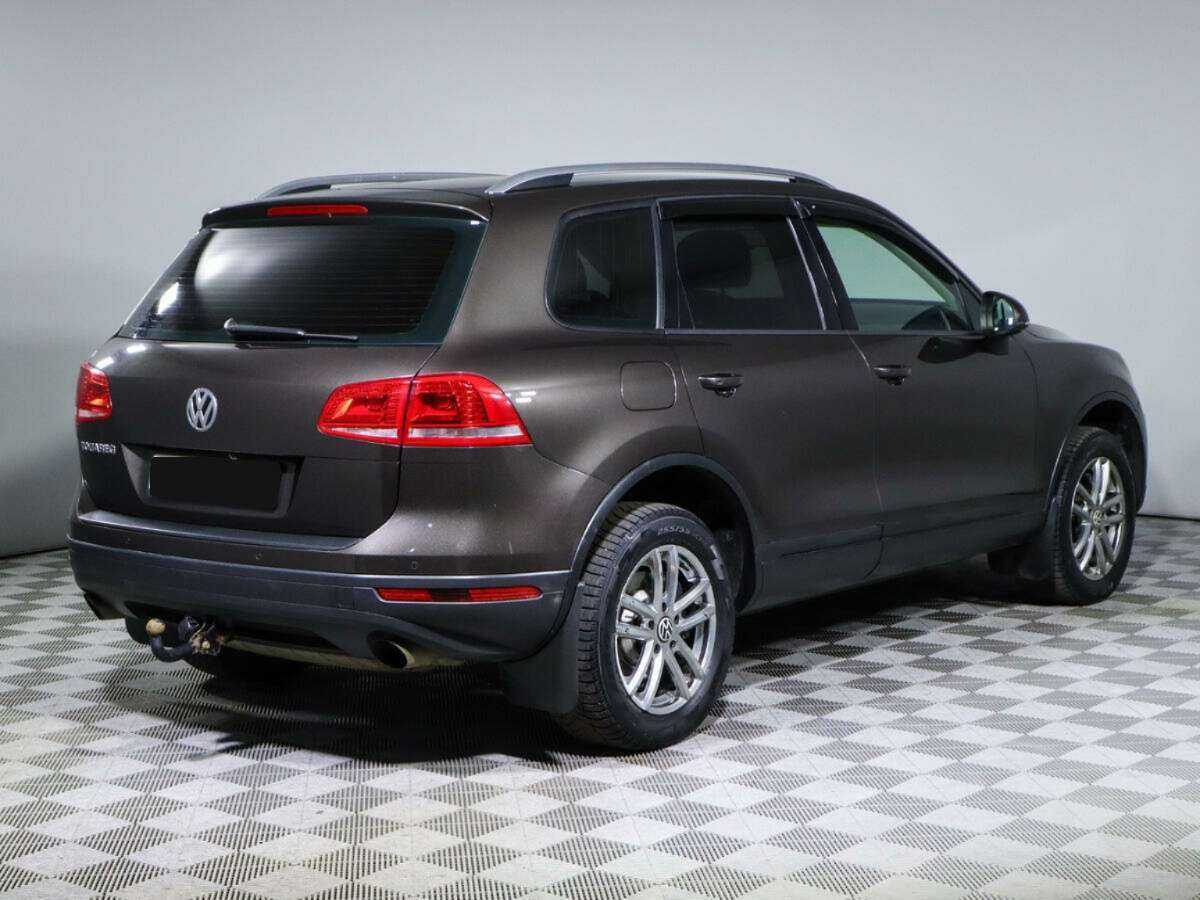 Volkswagen Touareg б/у, 2015, Автоматическая. Фото: #3