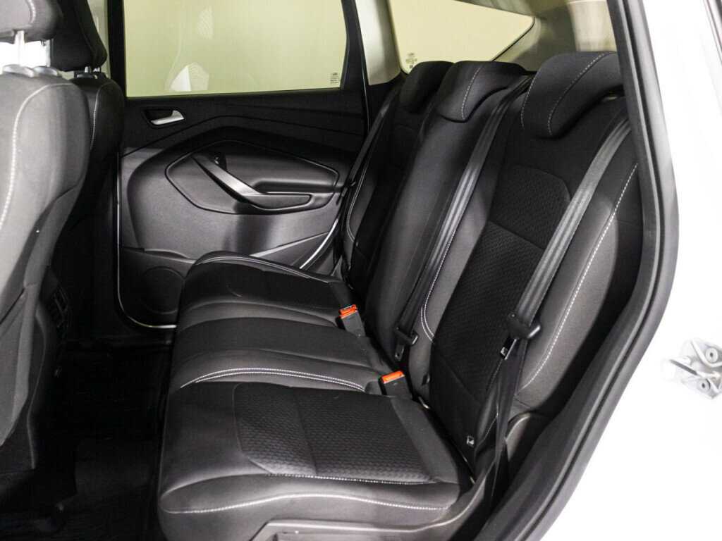 Ford Kuga б/у, 2018, Автоматическая. Фото: #9