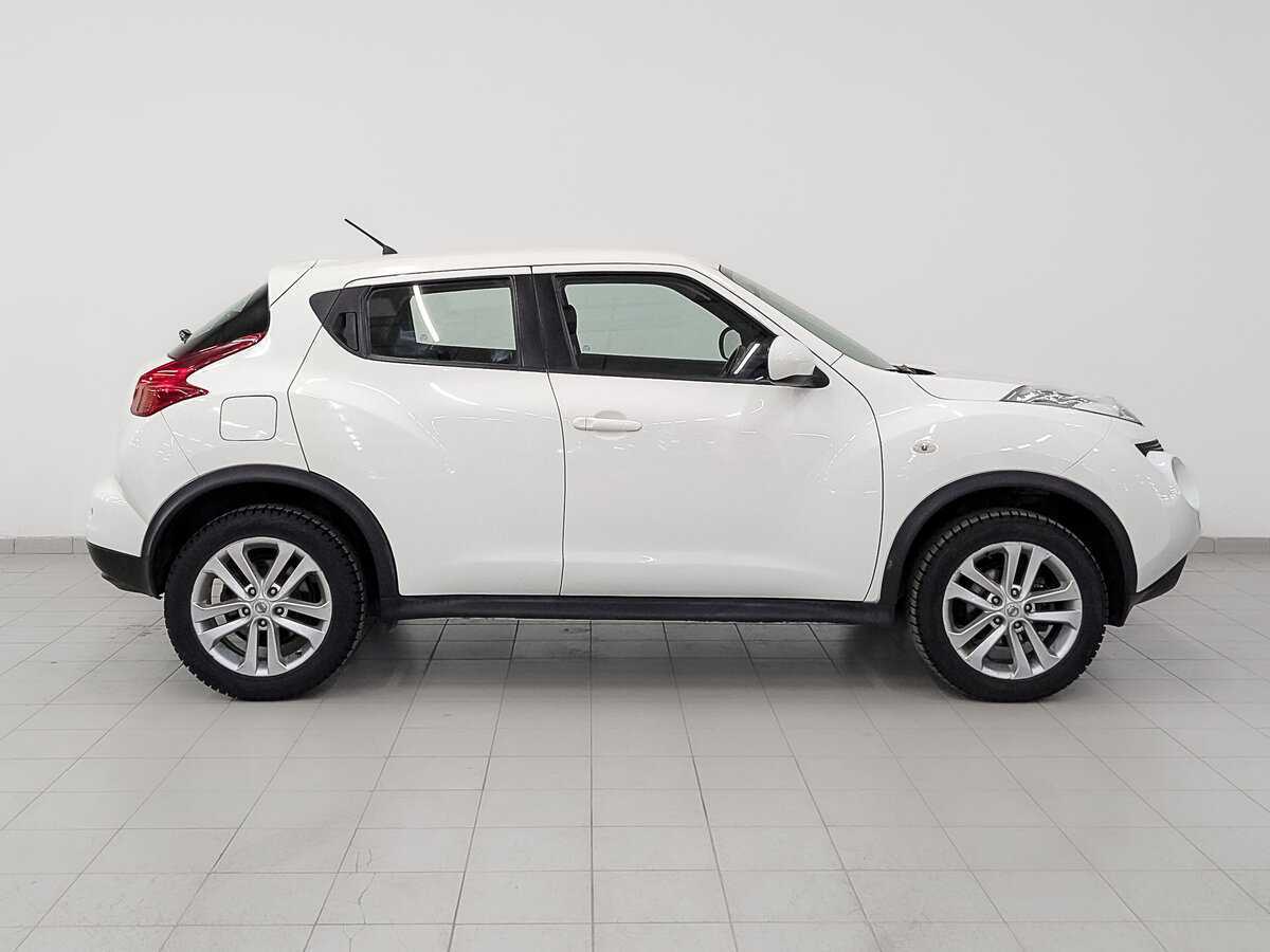 Nissan Juke б/у, 2014, Механическая. Фото: #3