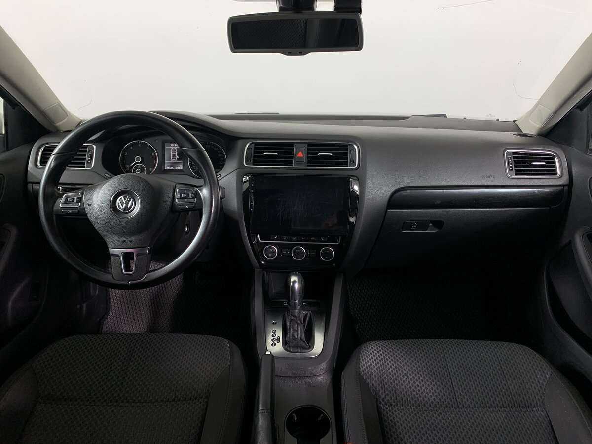 Volkswagen Jetta б/у, 2012, Автоматическая. Фото: #9