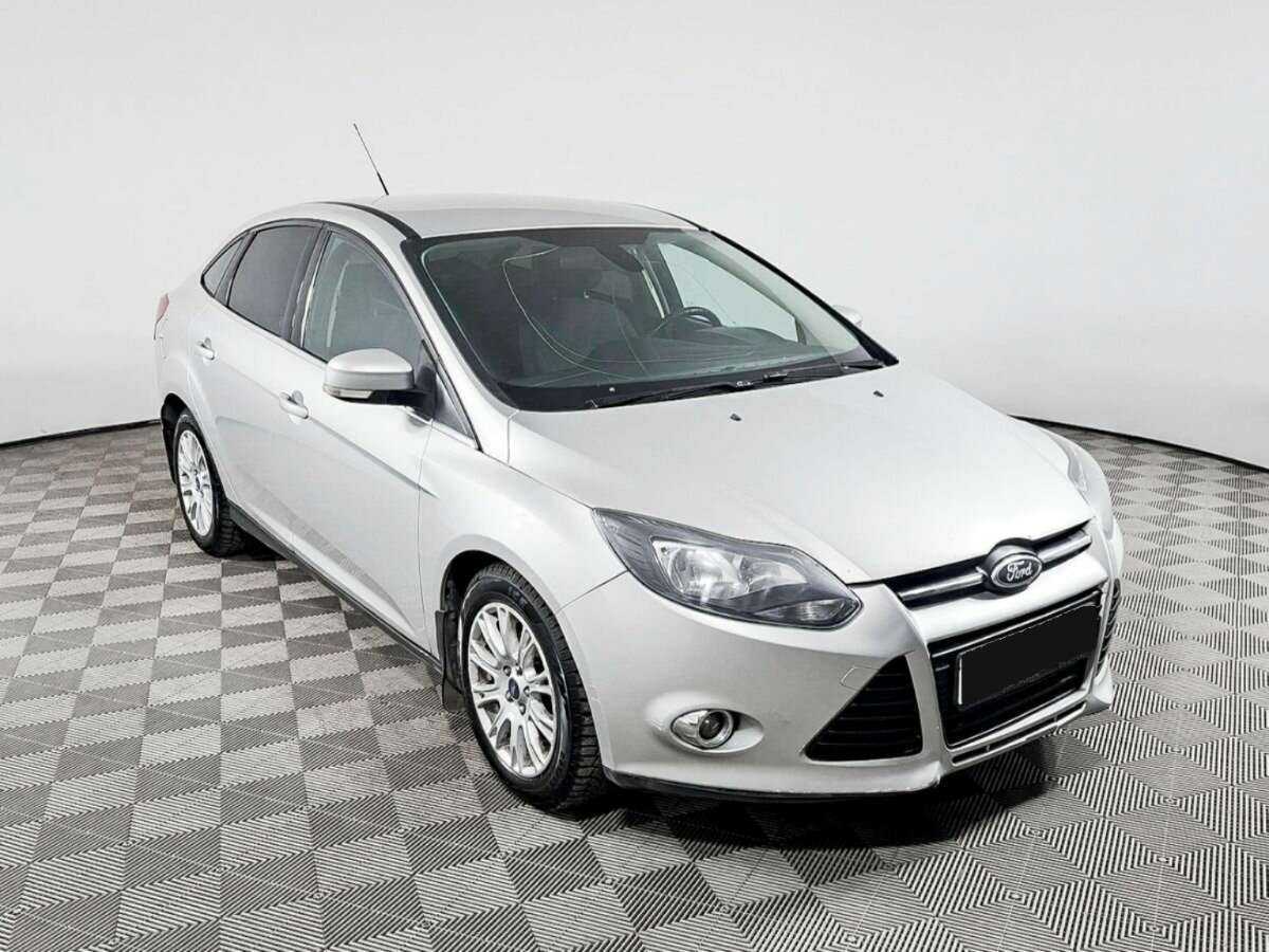 Ford Focus б/у, 2012, Механическая. Фото: #2