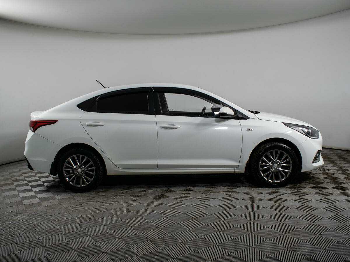 Hyundai Solaris б/у, 2018, Автоматическая. Фото: #3