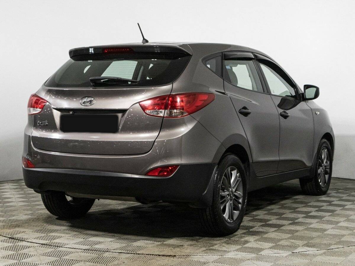 Hyundai ix35 б/у, 2013, Автоматическая. Фото: #4