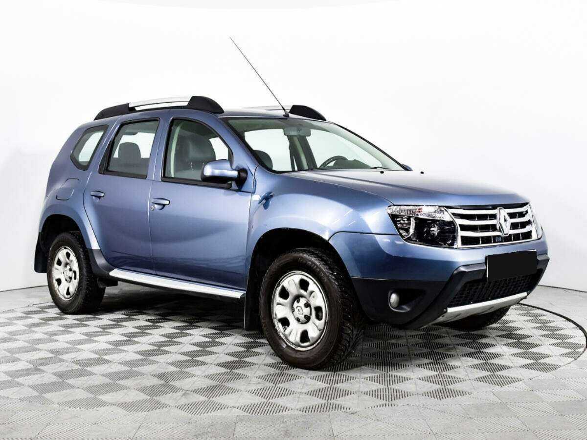Renault Duster б/у, 2015, Механическая. Фото: #2