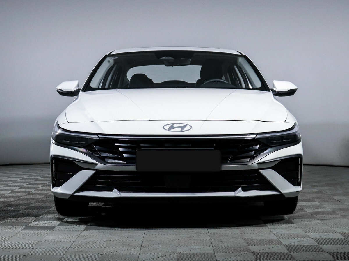 Hyundai Elantra б/у, 2023, Вариатор. Фото: #1