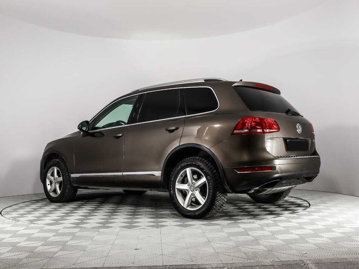 Volkswagen Touareg б/у, 2012, Автоматическая. Фото: #6