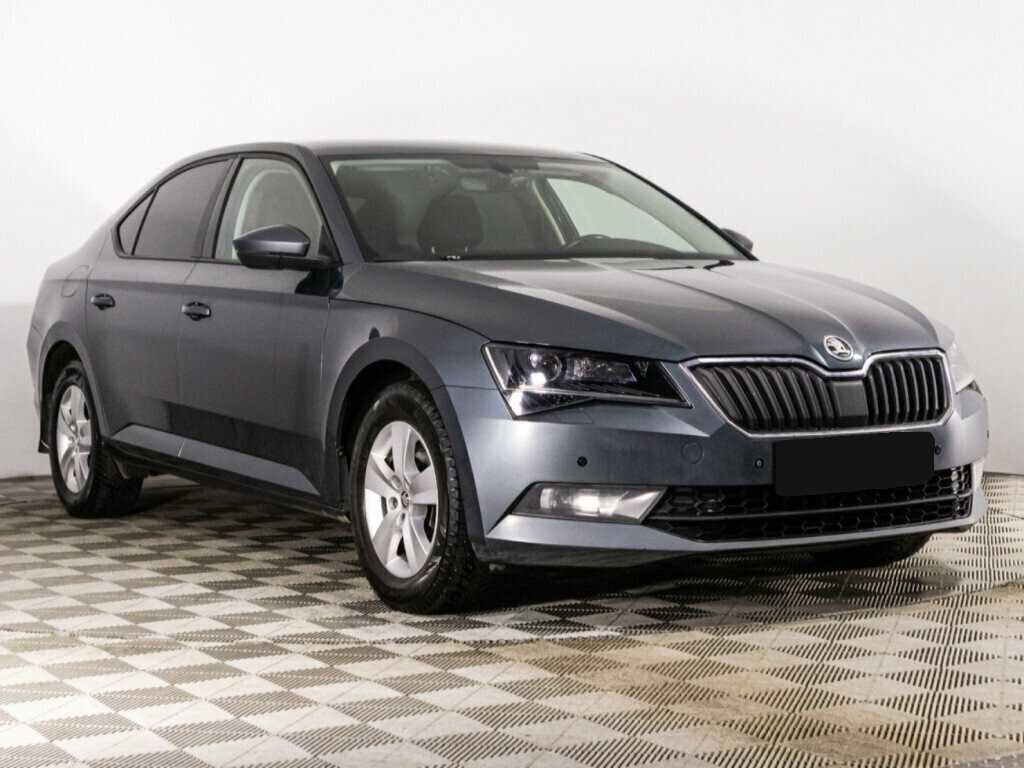 Skoda Superb б/у, 2018, Роботизированная. Фото: #2