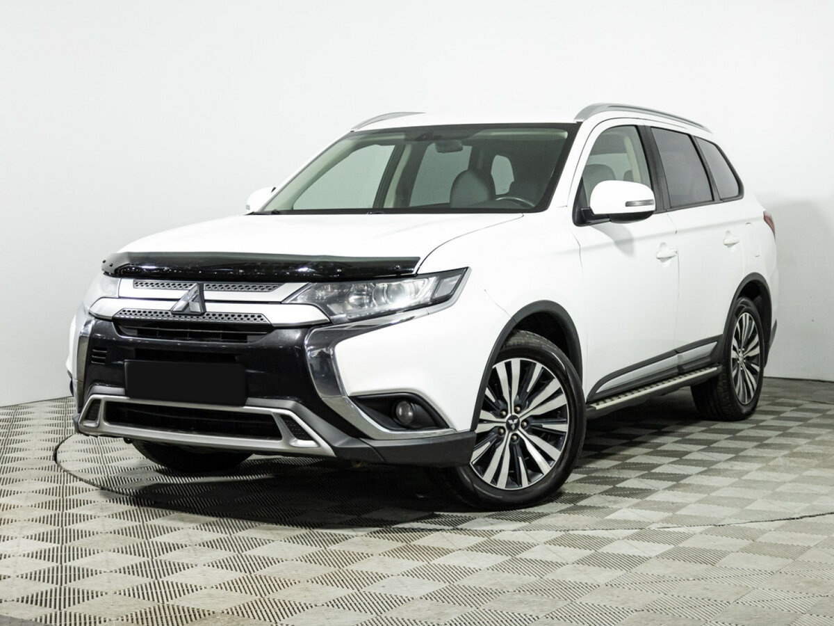 Mitsubishi Outlander б/у, 2019, Вариатор. Посмотреть фото