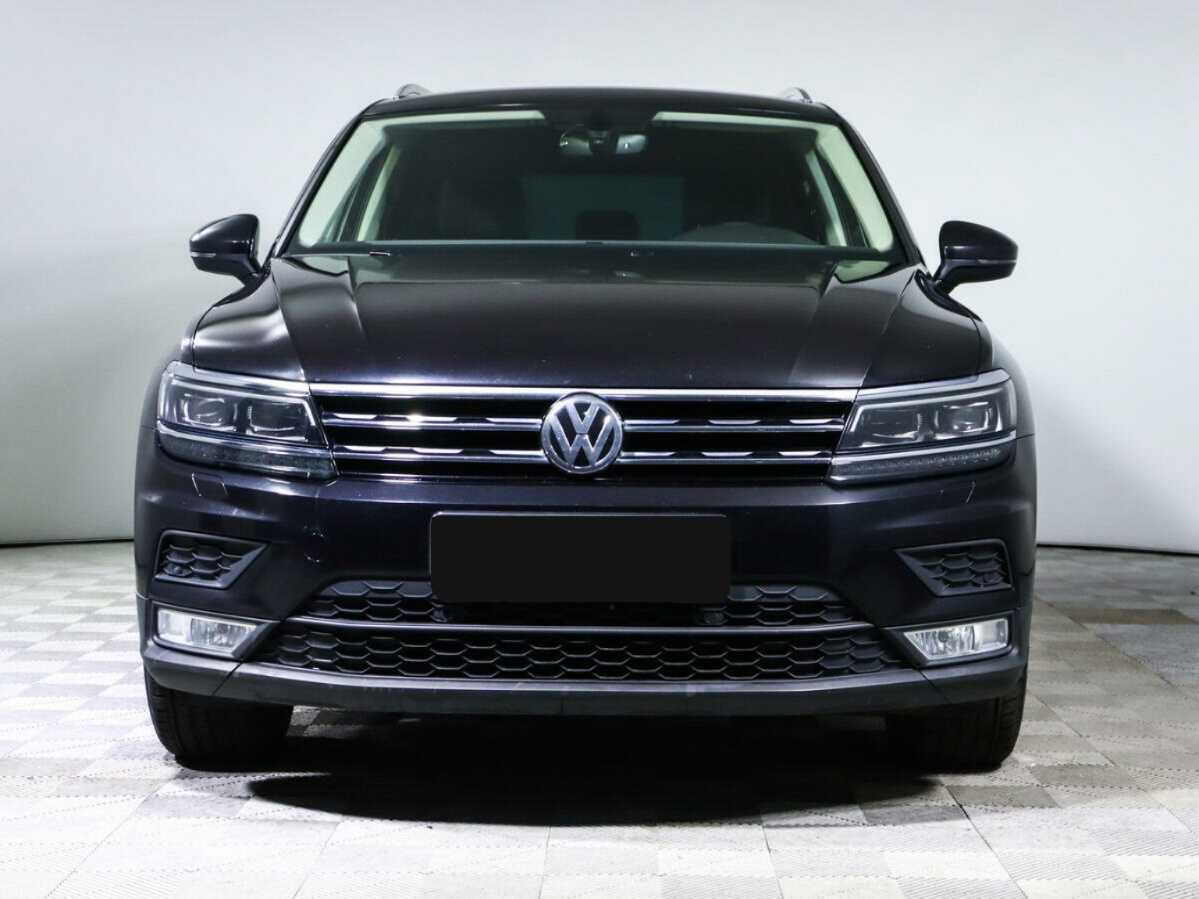 Volkswagen Tiguan б/у, 2017, Роботизированная. Фото: #1