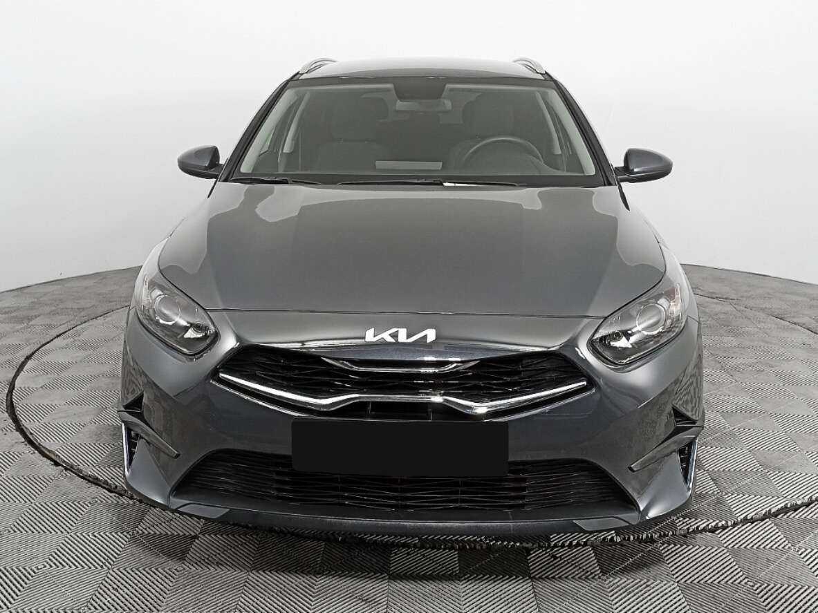 Kia Ceed б/у, 2022, Автоматическая. Фото: #1