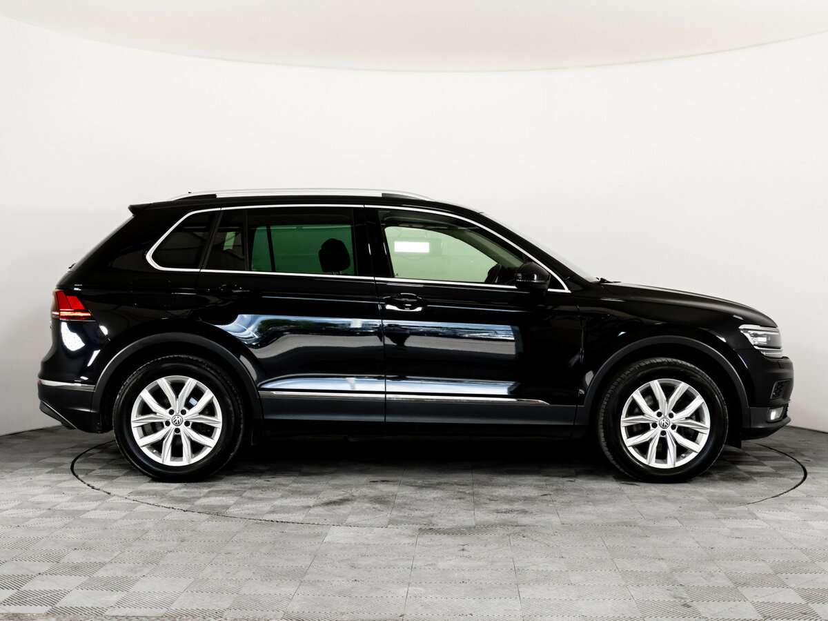 Volkswagen Tiguan б/у, 2018, Роботизированная. Фото: #3