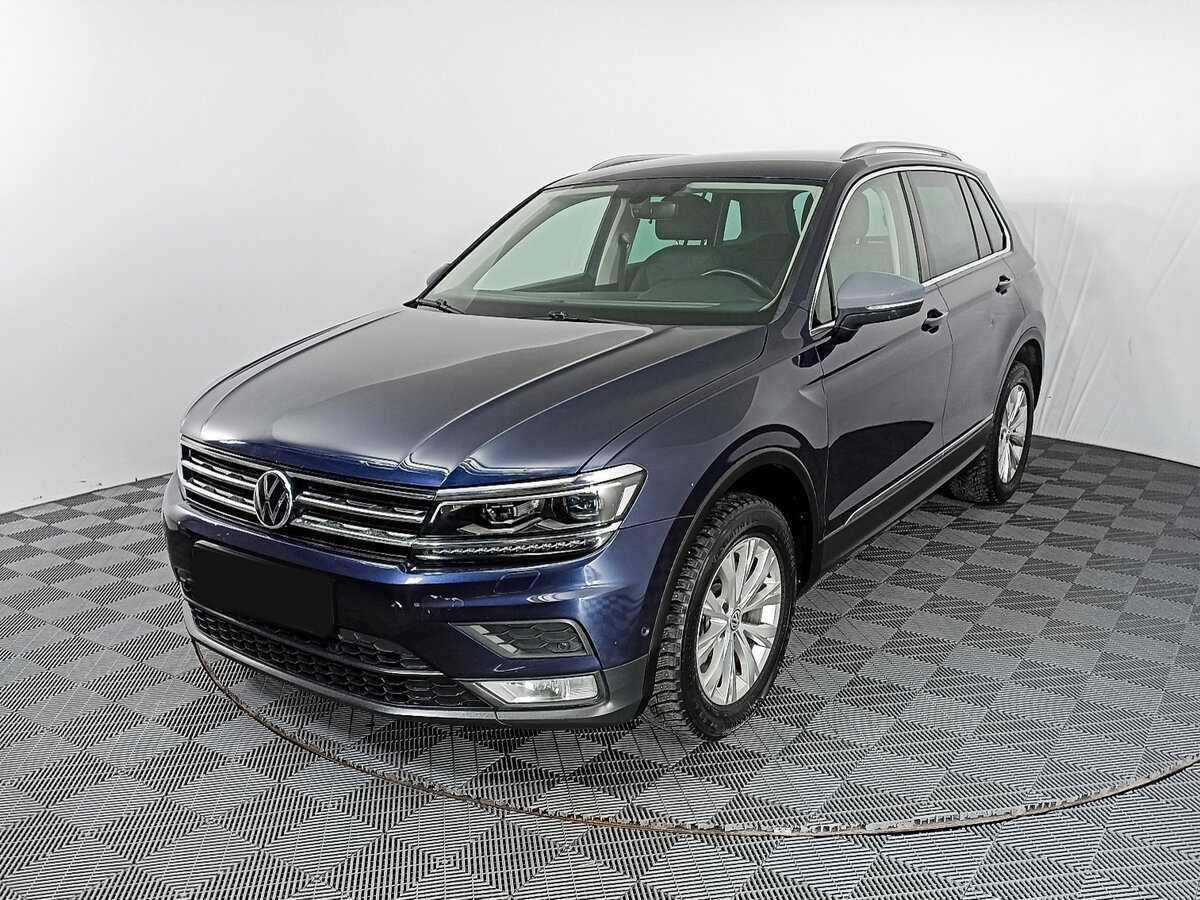 Volkswagen Tiguan б/у, 2017, Роботизированная. Посмотреть фото