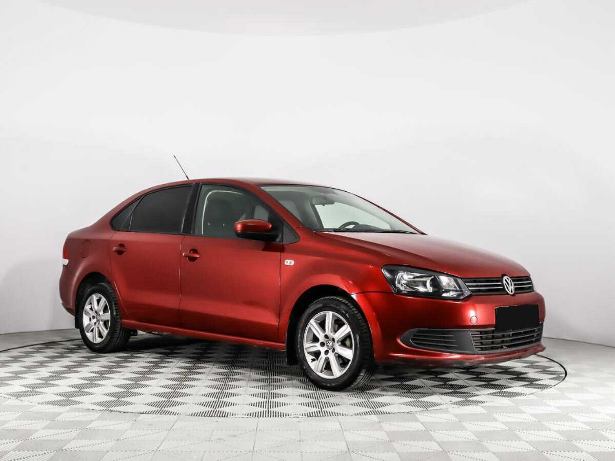Volkswagen Polo б/у, 2012, Автоматическая. Фото: #2