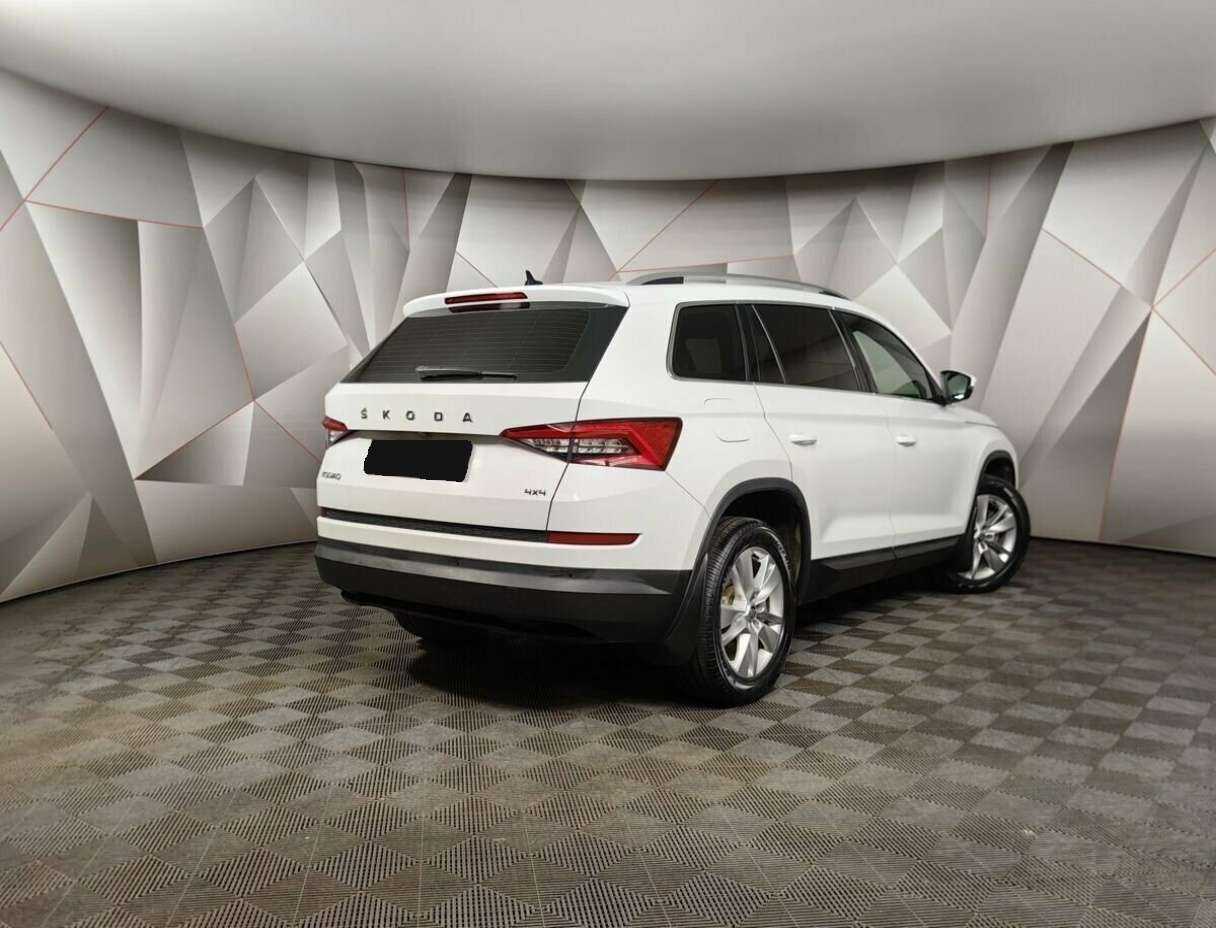Skoda Kodiaq б/у, 2020, Роботизированная. Фото: #1
