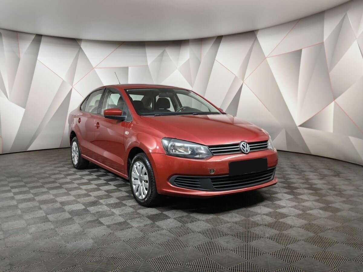 Volkswagen Polo б/у, 2012, Автоматическая. Фото: #2