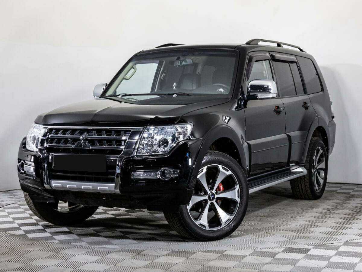 Mitsubishi Pajero б/у, 2015, Автоматическая. Фото: #0