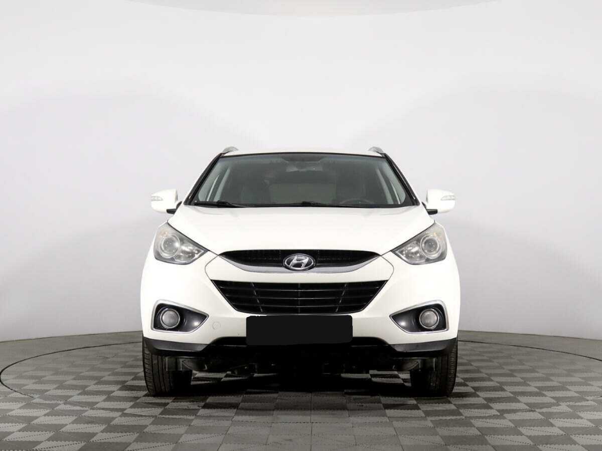 Hyundai ix35 б/у, 2013, Автоматическая. Фото: #1