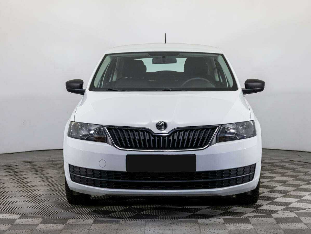 Skoda Rapid б/у, 2017, Механическая. Фото: #1