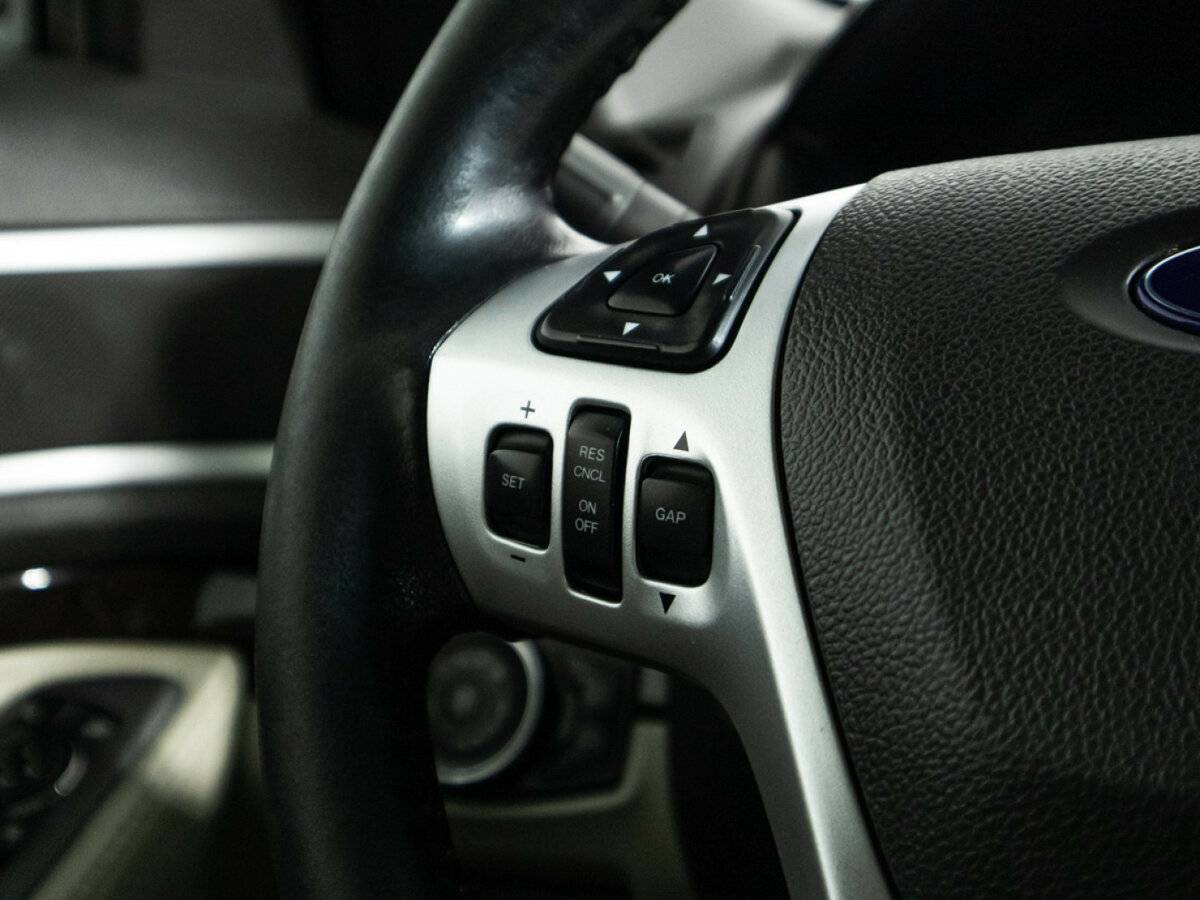 Ford Explorer б/у, 2012, Автоматическая. Фото: #18