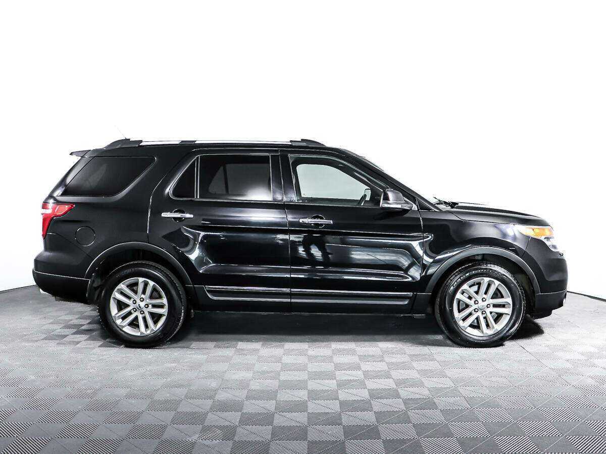 Ford Explorer б/у, 2014, Автоматическая. Фото: #3