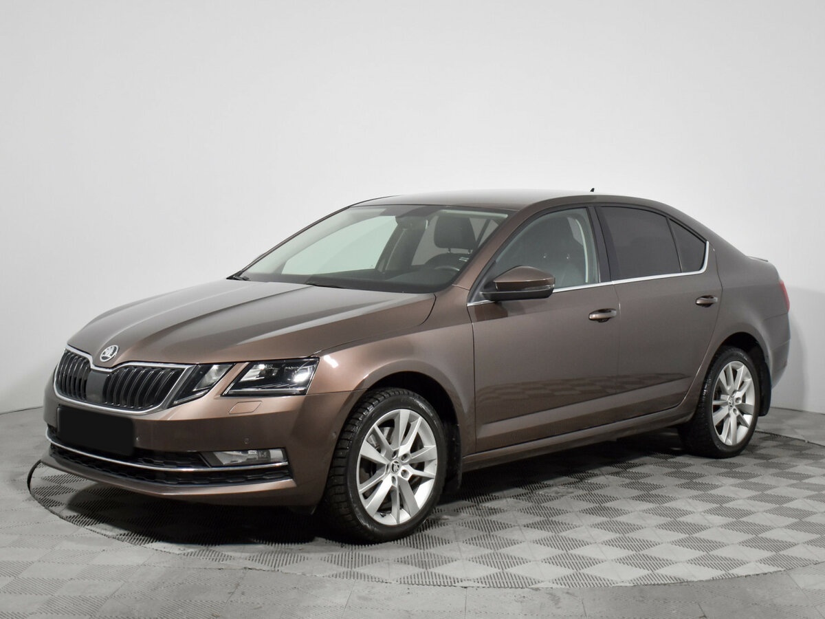 Skoda Octavia б/у, 2017, Роботизированная. Фото: #0