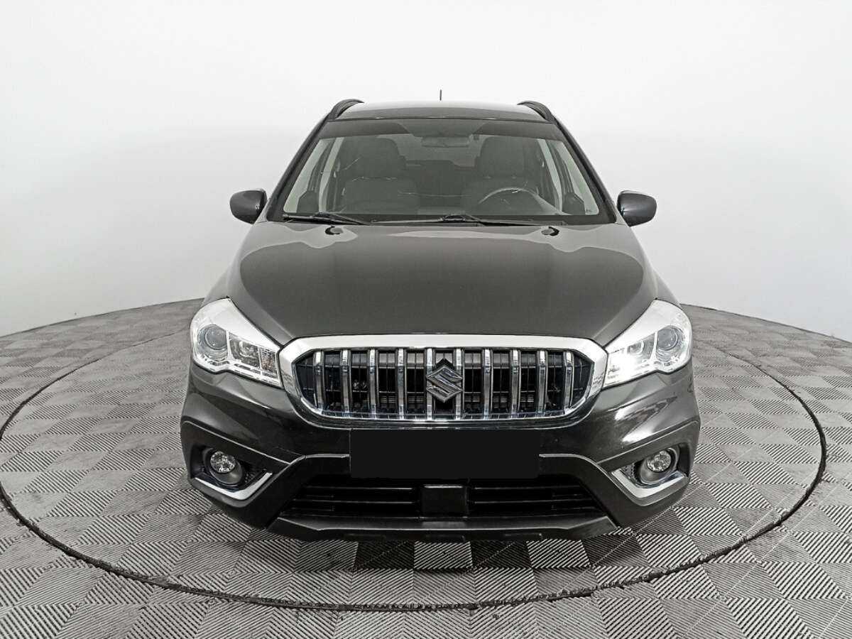 Suzuki SX4 б/у, 2016, Механическая. Фото: #1
