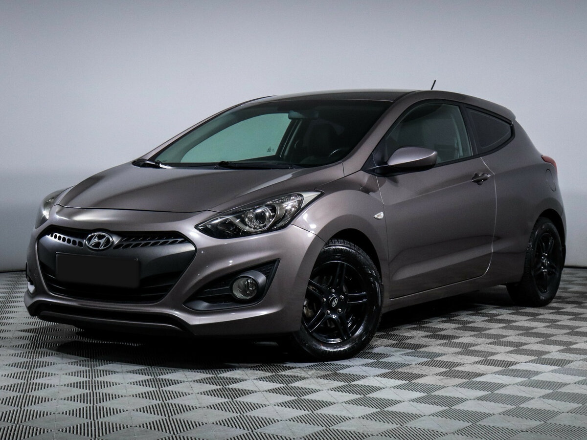 Hyundai i30 б/у, 2014, Автоматическая. Фото: #0