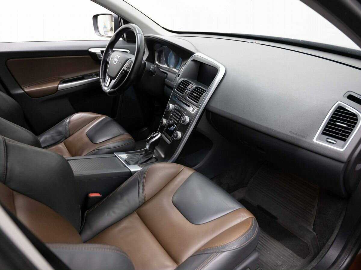 Volvo XC60 б/у, 2014, Автоматическая. Фото: #10