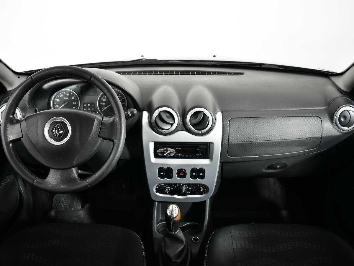 Renault Sandero б/у, 2012, Механическая. Фото: #11