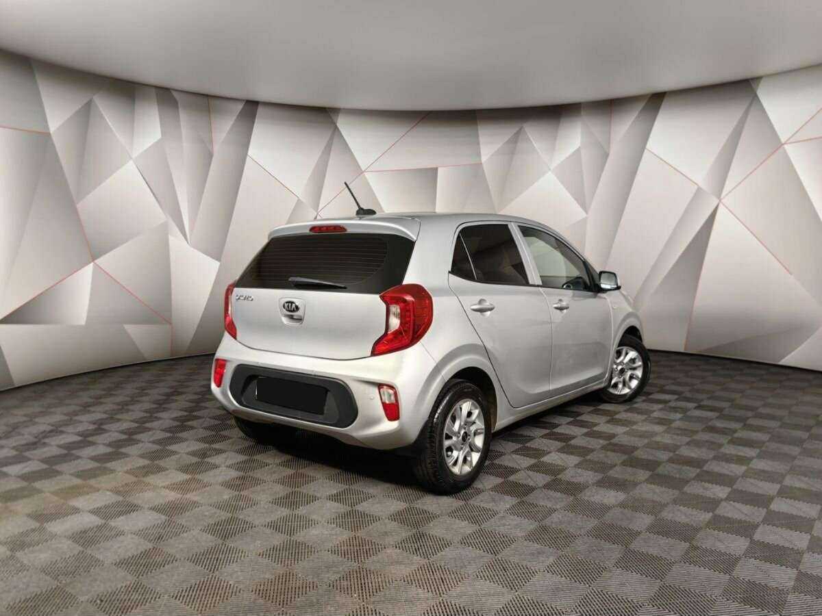 Kia Picanto б/у, 2017, Автоматическая. Фото: #1