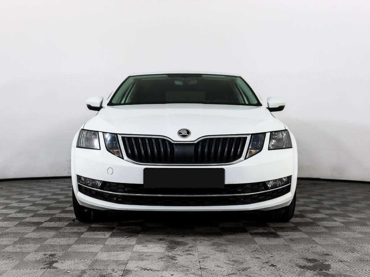 Skoda Octavia б/у, 2020, Роботизированная. Фото: #1