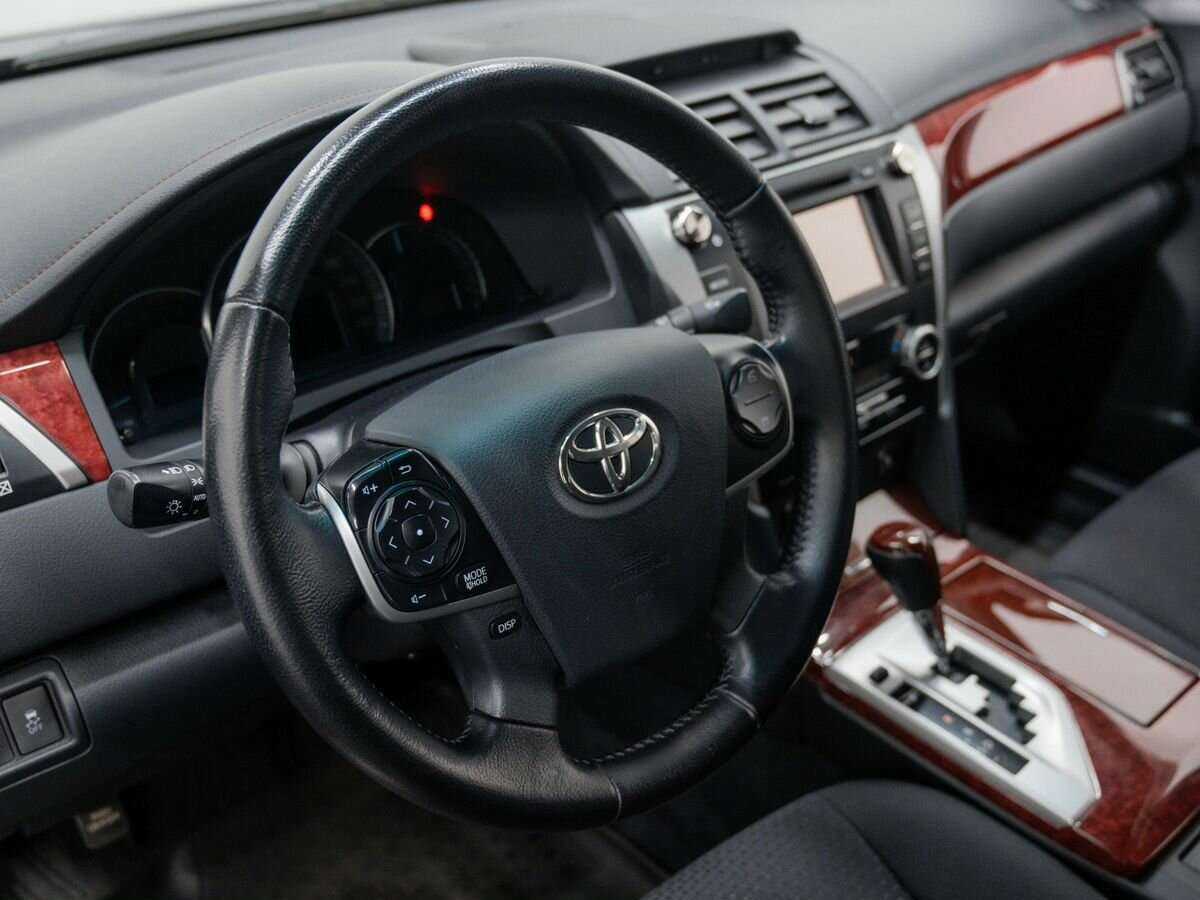 Toyota Camry б/у, 2014, Автоматическая. Фото: #20