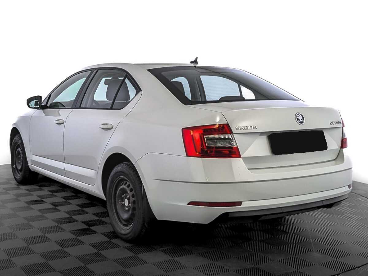 Skoda Octavia б/у, 2020, Автоматическая. Фото: #6