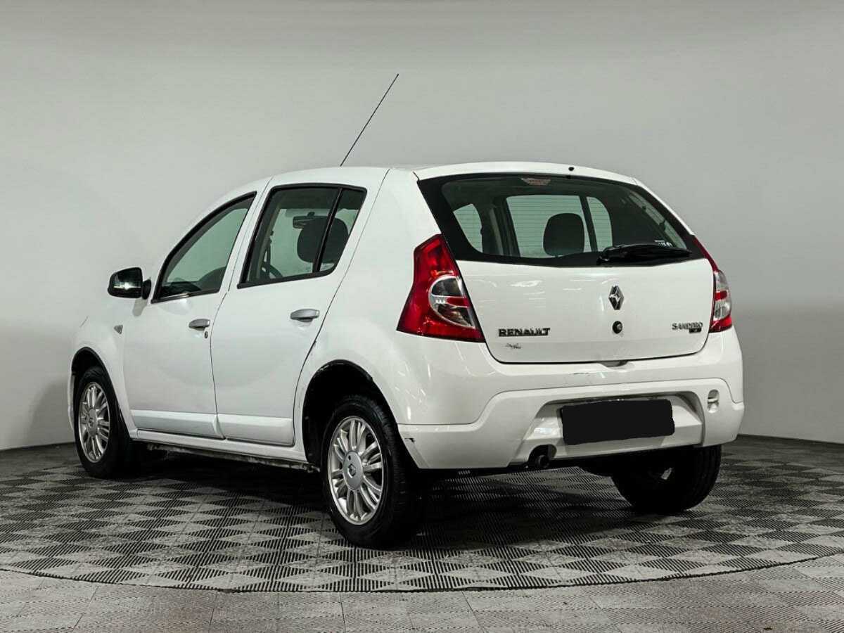 Renault Sandero б/у, 2013, Механическая. Фото: #4