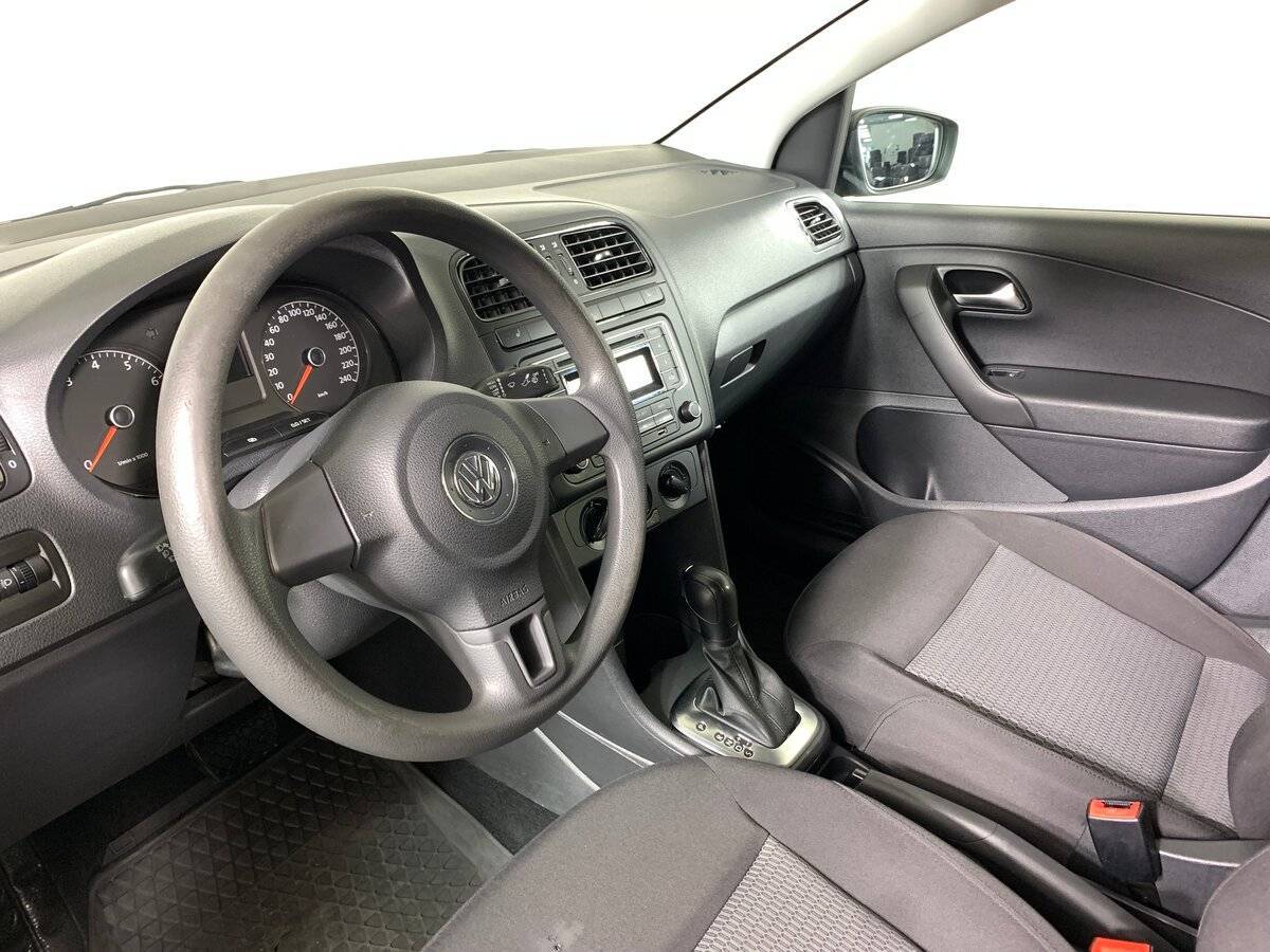 Volkswagen Polo б/у, 2014, Автоматическая. Фото: #10