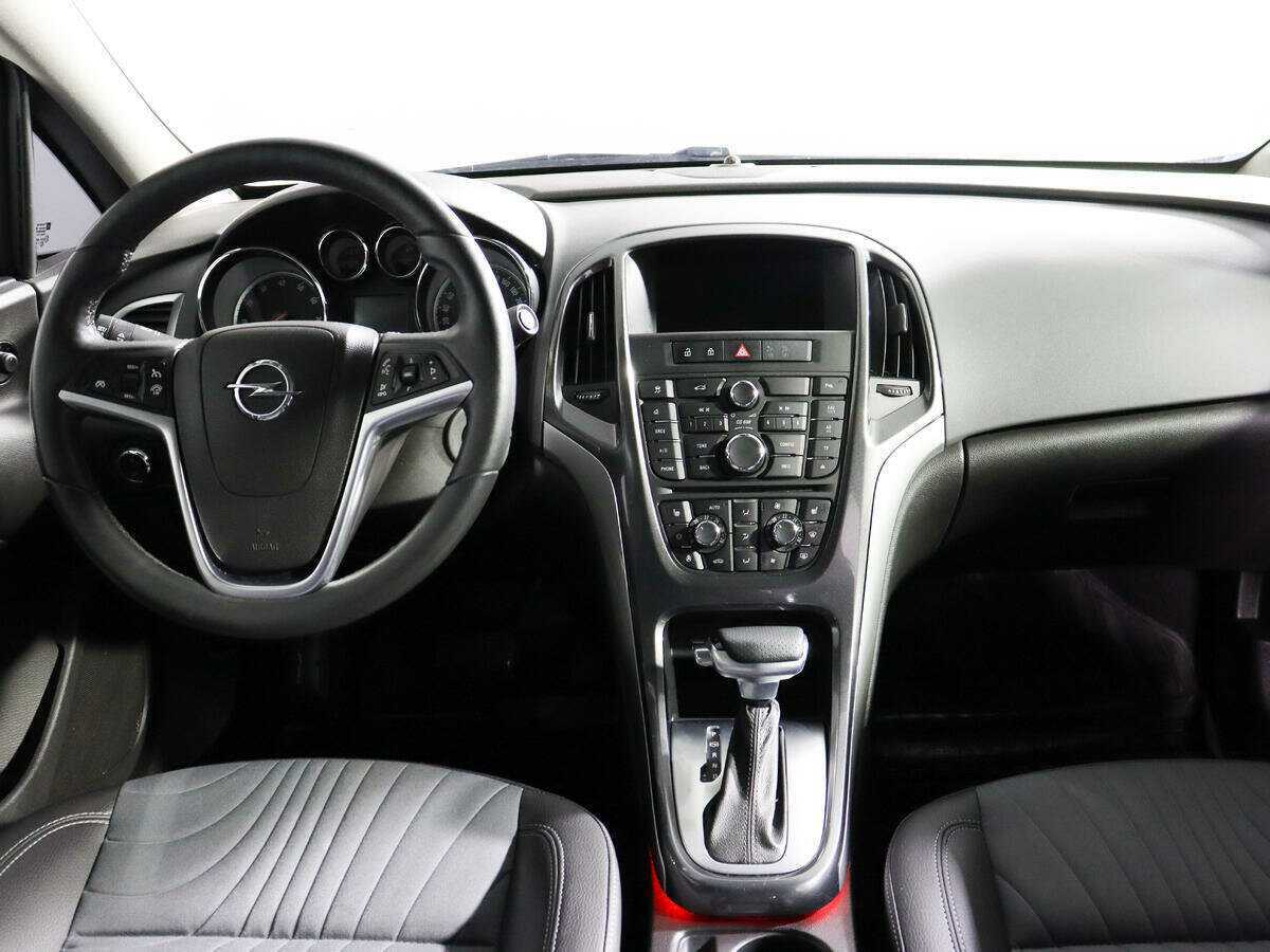 Opel Astra б/у, 2014, Автоматическая. Фото: #9