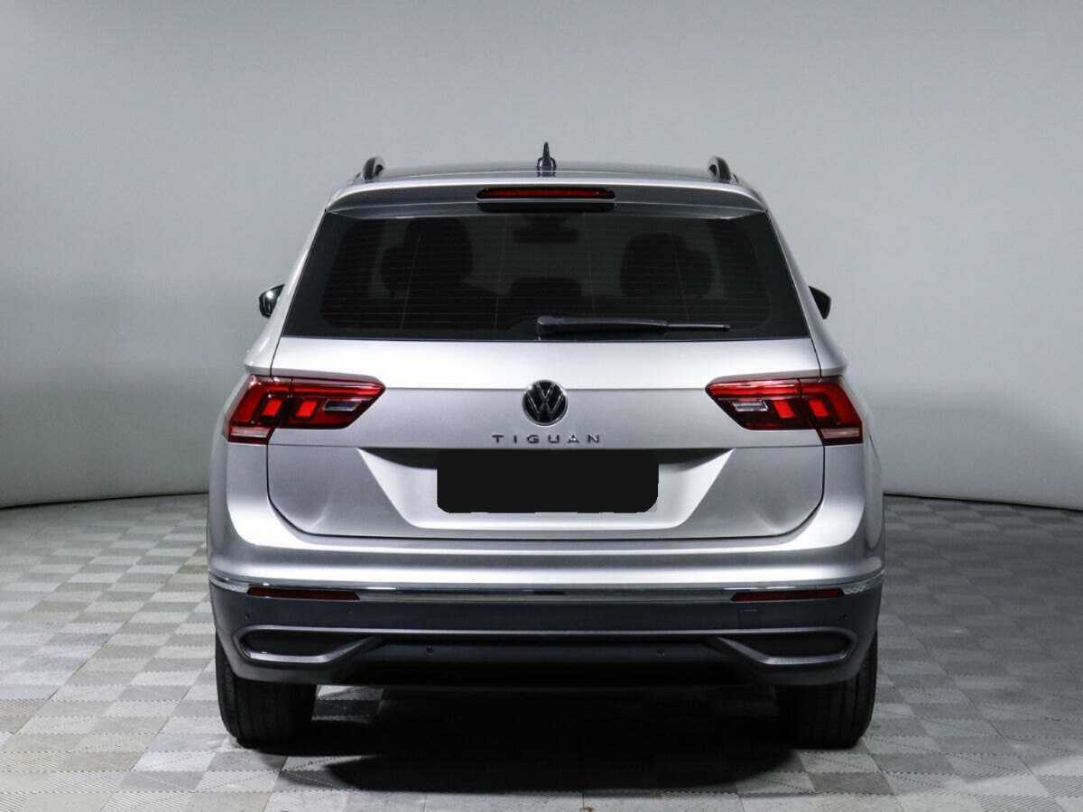 Volkswagen Tiguan б/у, 2021, Роботизированная. Фото: #3
