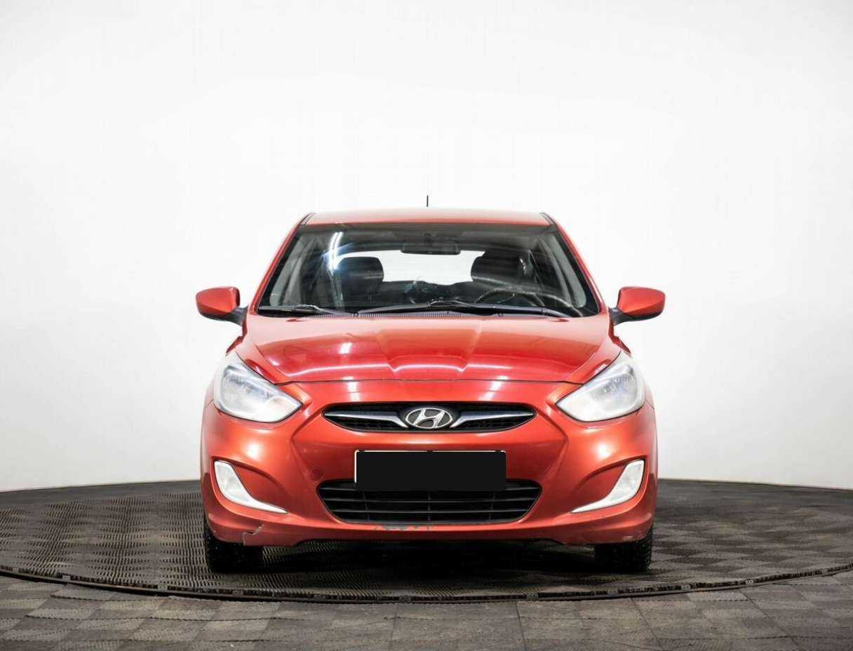 Hyundai Solaris б/у, 2012, Автоматическая. Посмотреть фото