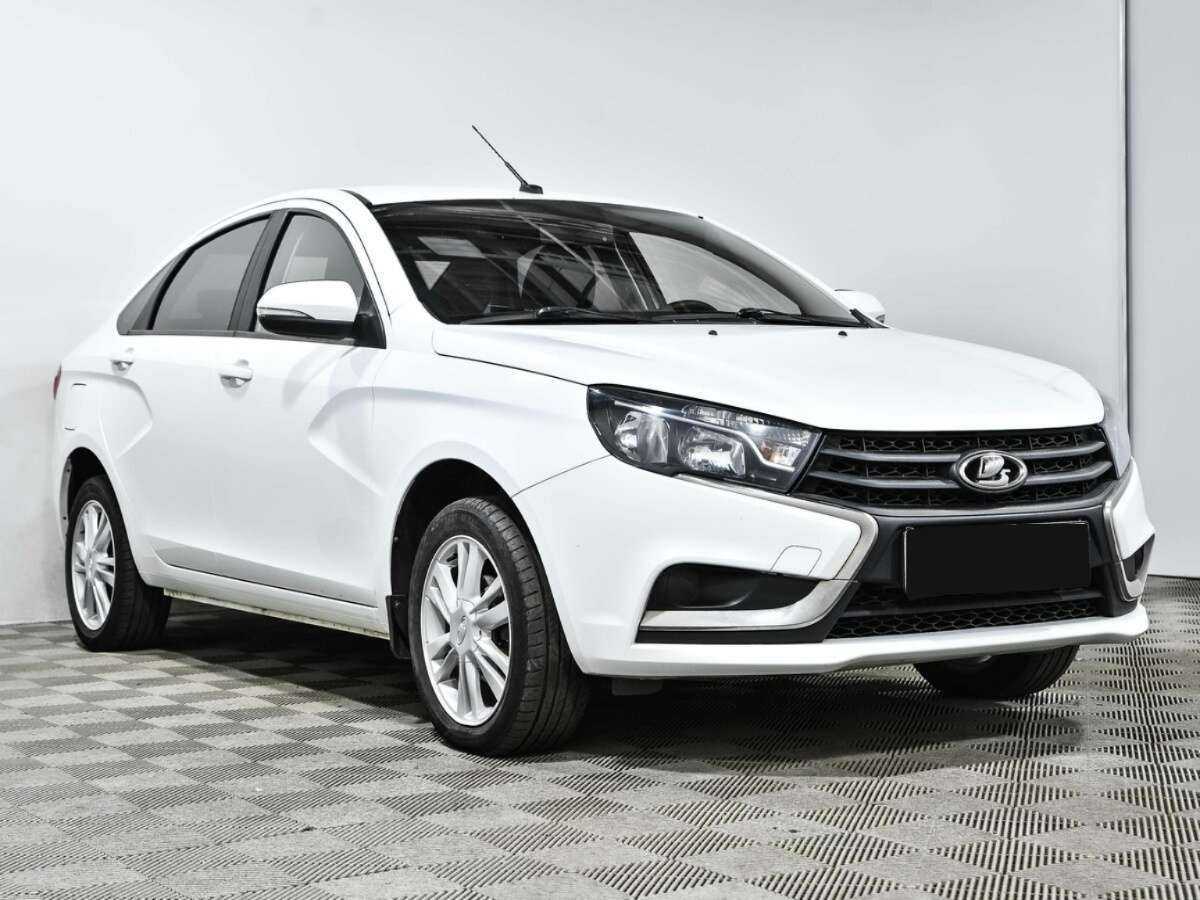 Lada (ВАЗ) Vesta б/у, 2018, Механическая. Фото: #2