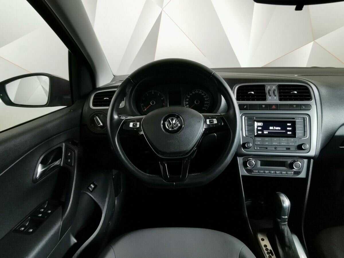 Volkswagen Polo б/у, 2016, Автоматическая. Фото: #14