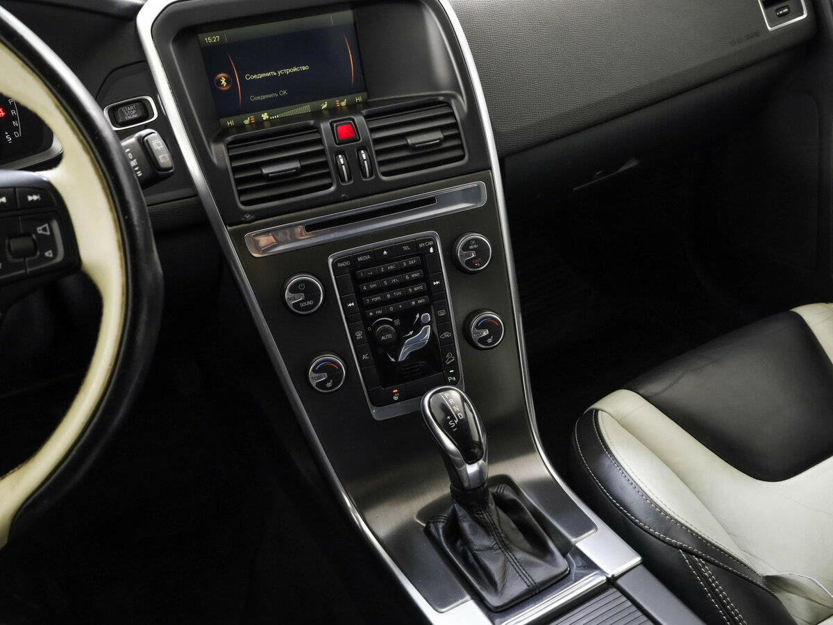 Volvo XC60 б/у, 2013, Автоматическая. Фото: #16