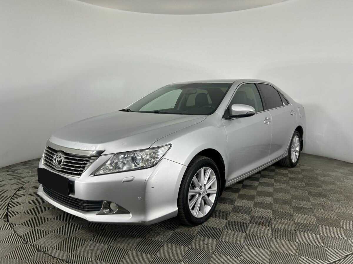 Toyota Camry б/у, 2013, Автоматическая. Фото: #0