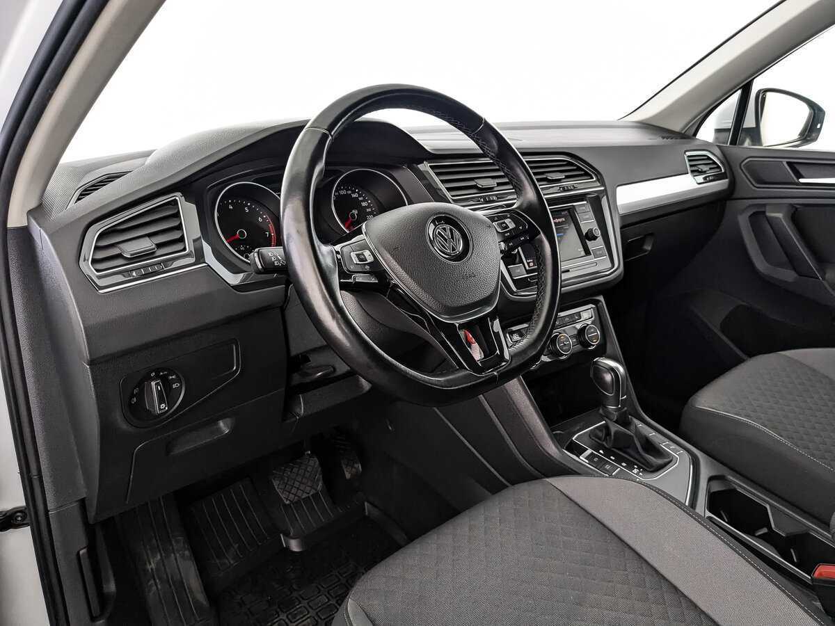 Volkswagen Tiguan б/у, 2018, Роботизированная. Фото: #10