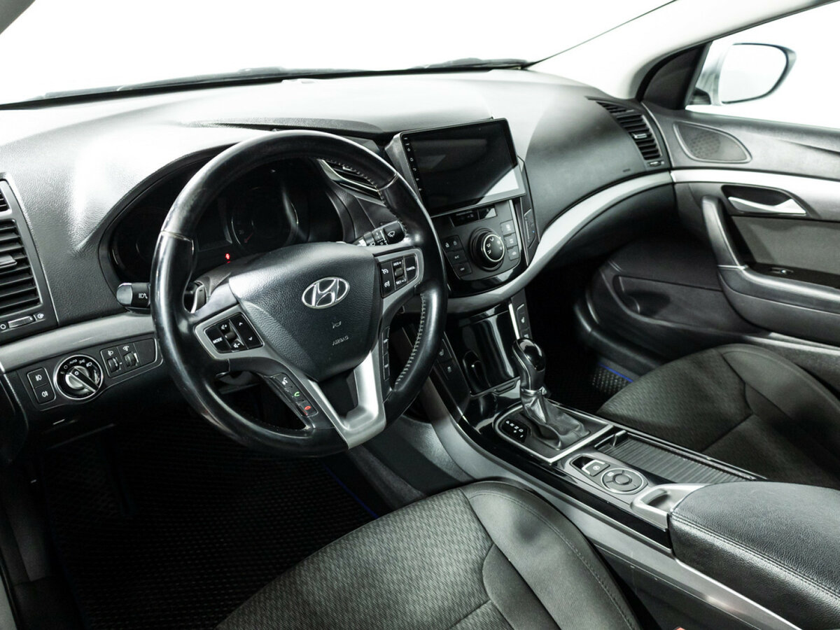 Hyundai i40 б/у, 2014, Автоматическая. Фото: #10