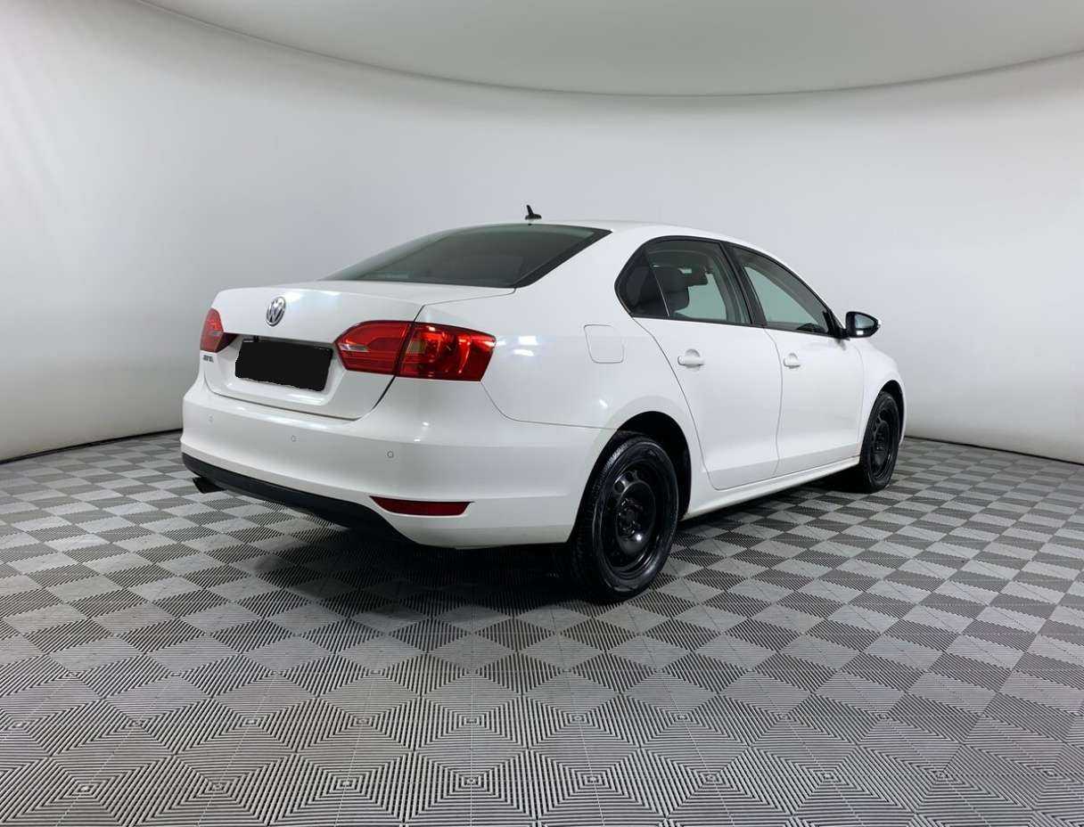 Volkswagen Jetta б/у, 2012, Автоматическая. Фото: #4