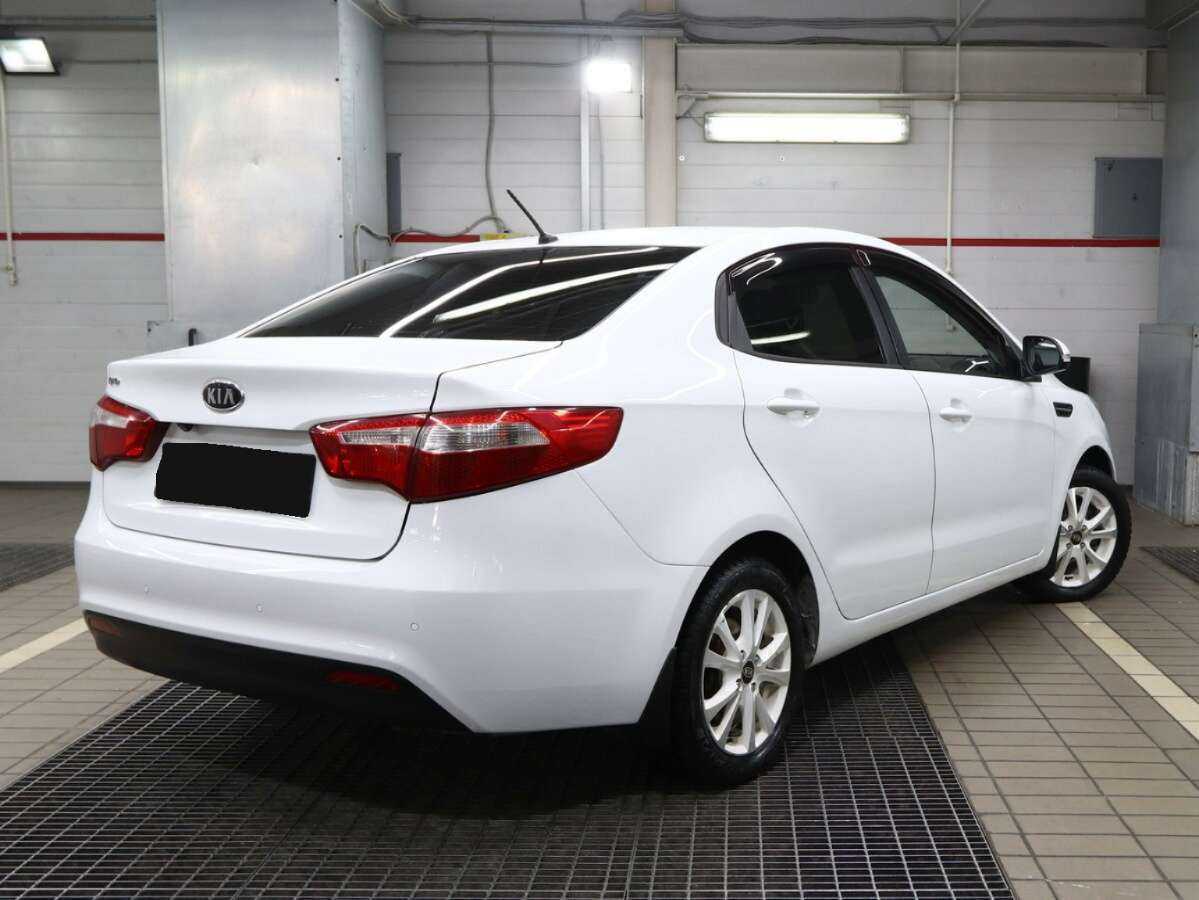 Kia Rio б/у, 2012, Автоматическая. Фото: #2