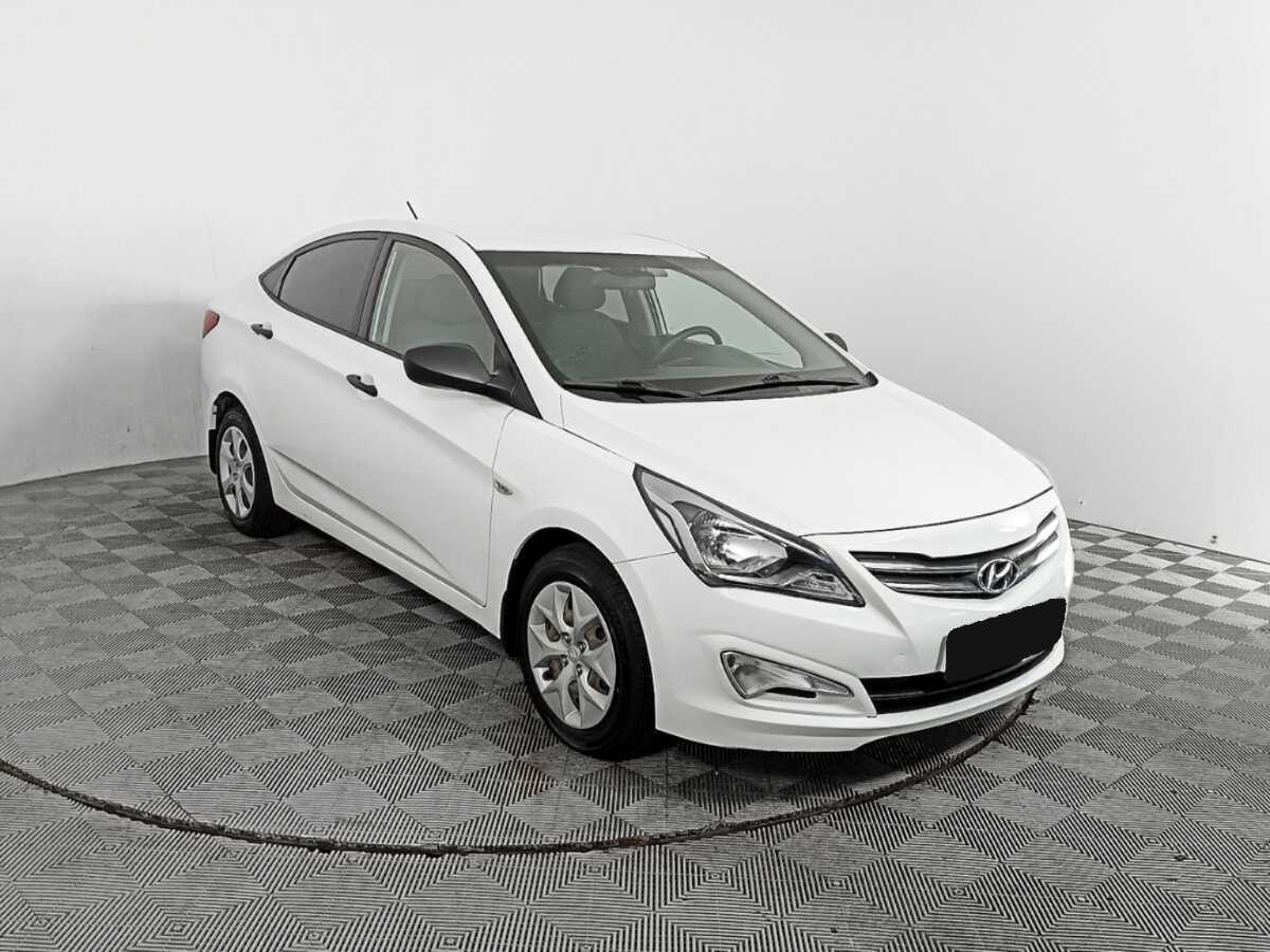Hyundai Solaris б/у, 2015, Механическая. Фото: #2