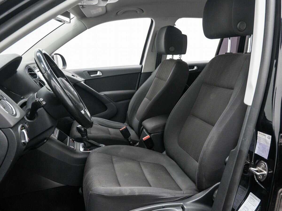 Volkswagen Tiguan б/у, 2013, Автоматическая. Фото: #13