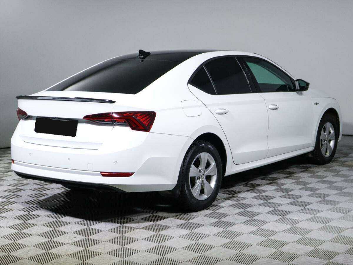 Skoda Octavia б/у, 2021, Автоматическая. Фото: #4